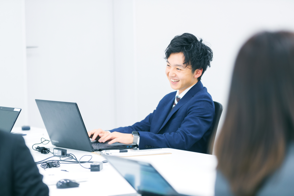 企業を勝利に導くためには